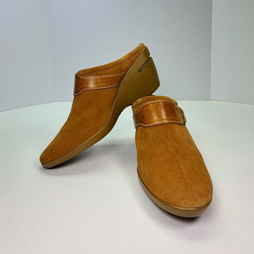 Cole Haan Women's Brown Suede Wedge Mule Clogs with Buckle Detail Size 8.5 B - Picture 6 of 15